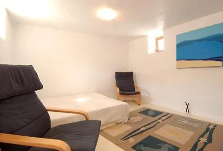 Anatuzi Villa *