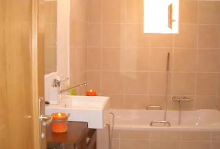 Anatuzi Villa